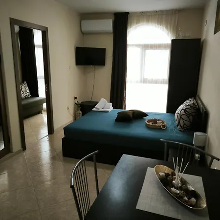 Pim Apartment *